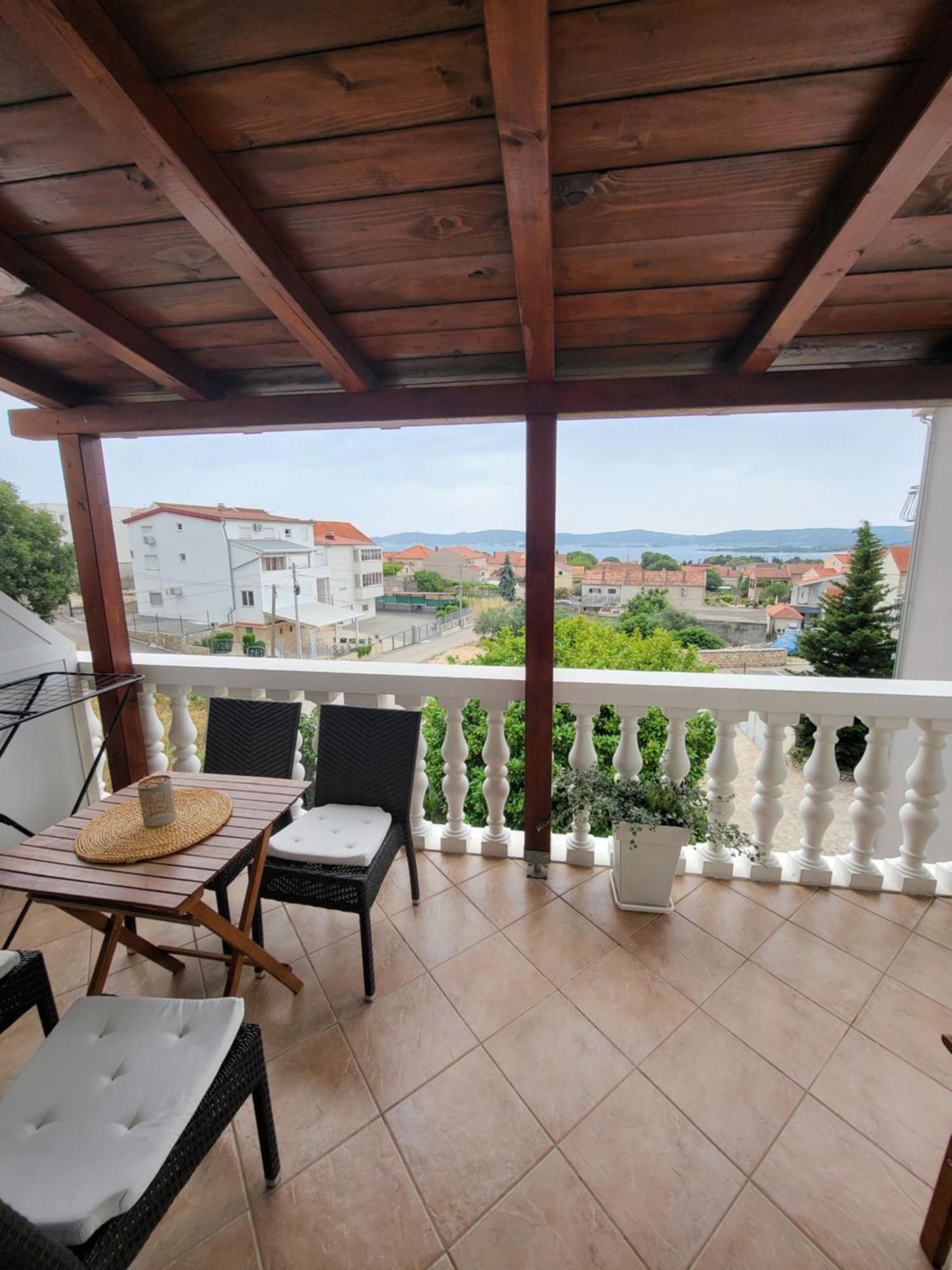 Apartman Magdalena Sveti Filip i Jakov Bagian luar foto