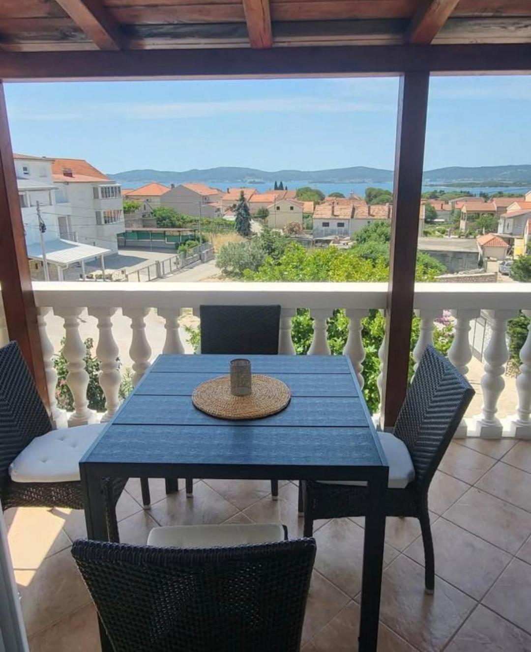 Apartman Magdalena Sveti Filip i Jakov Bagian luar foto